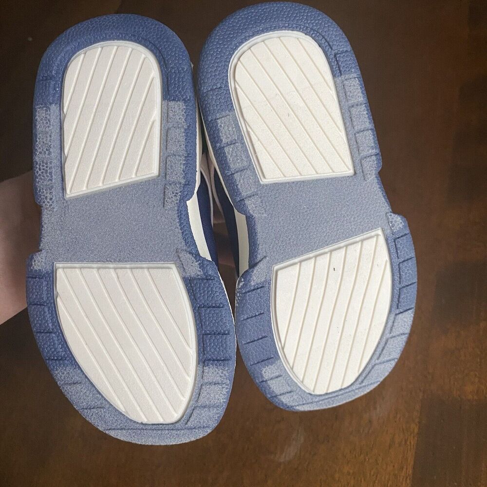 DKNY Baby Girls Casual & Fashion Sneakers Navy blush Shoes Size 7 Kids New - Picture 10 of 16